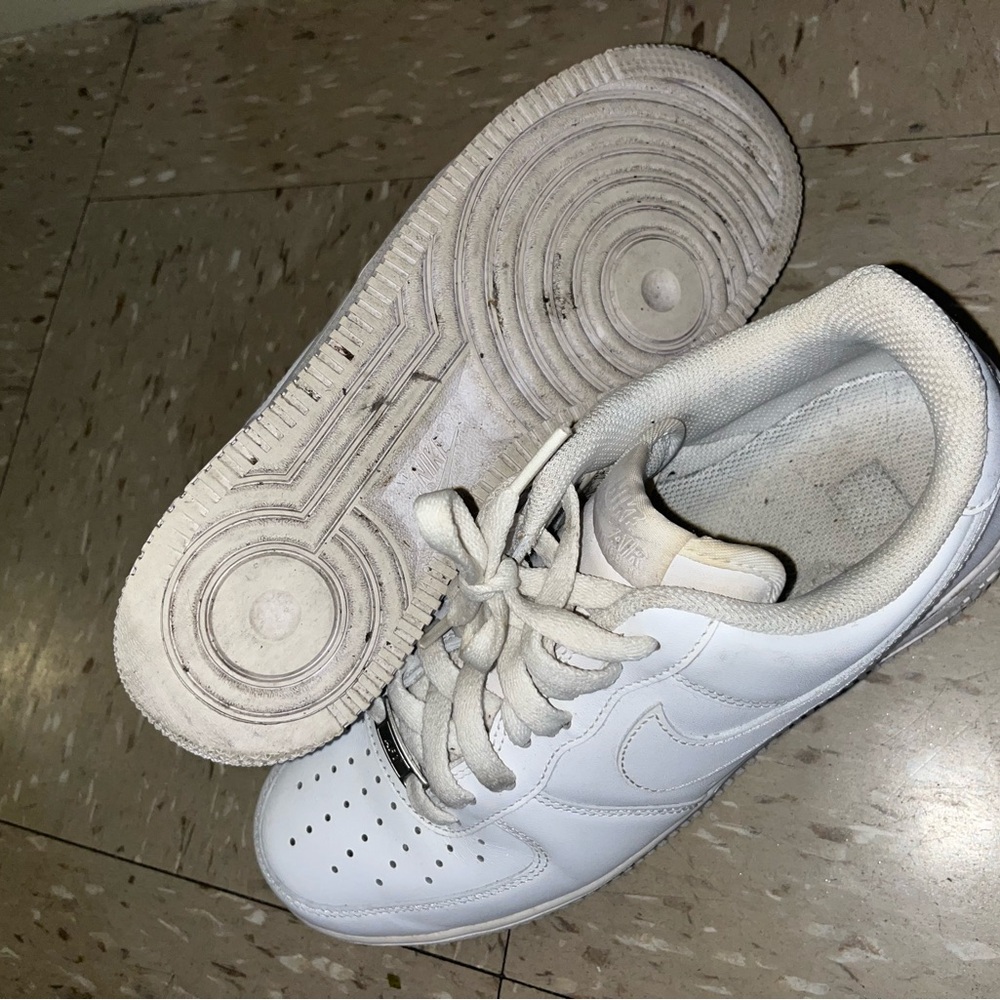Classic White Men's Sneakers